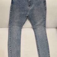 Jeans mujer Mango - Img 56898079