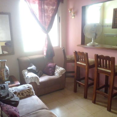 🪶 Apartamento Independiente en Planta Baja – Vedado - Img 118870868