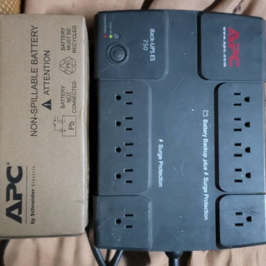 APC BATERIA ORIGINAL 9 AMP NUEVA SELLADA 54270089 - Img 118703639