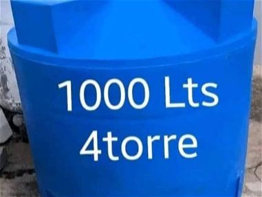 Tanques de agua tanques de agua plásticos azules - Img 66767912