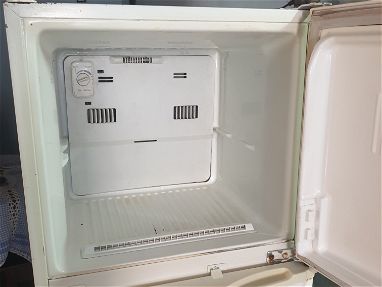 Se vende refrigerador - Img 67549558