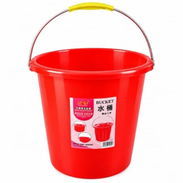 CUBO DE PLÁSTICO CON ASA METÁLICA - Img 57519673