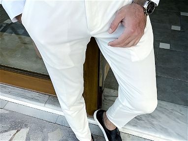 Pantalon Blanco de vestir para Hombre. Pantalon Negro. Cartera Blanca.Pulover Básico de Mujer 52465450 - Img 67777312