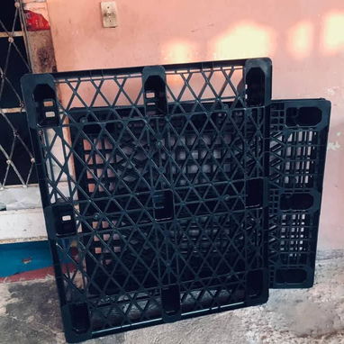 Venta de parles plástico y tanques de varias medidas interesado llamar o escribir al WhatsApp porfa 51465610 - 2/6