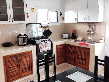 🌟 Renta casa en Cojímar de 2 habitaciones,1 baño, terraza, balcón,sala, cocina, comedor, caja de seguridad - Img 64124887