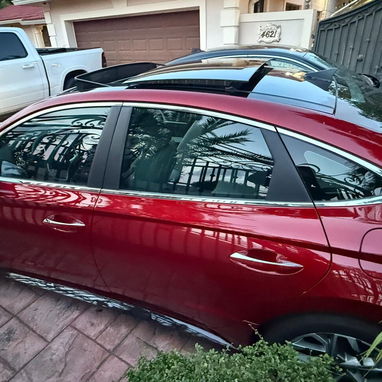 Vendo o negocio Hyundai sonata 2023 límite con 8000 millas solamente - Img 112632161