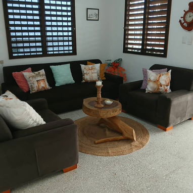 Casa independiente en Miramar con 3 cuartos, 3 baños y garaje - 3/10