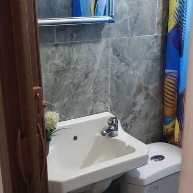 Casita pequeña pero acogedora - Img 124399828