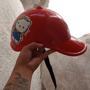Tengo casco d moto 🪖 de diferentes modelos en 8,500 cup cada uno   Mensajería solo Habana   WhatsApp 58965337 - 10/10