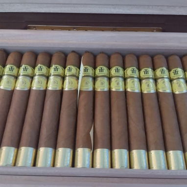 Habanos tabacos originales por caja y por mazos. - Img 123703093