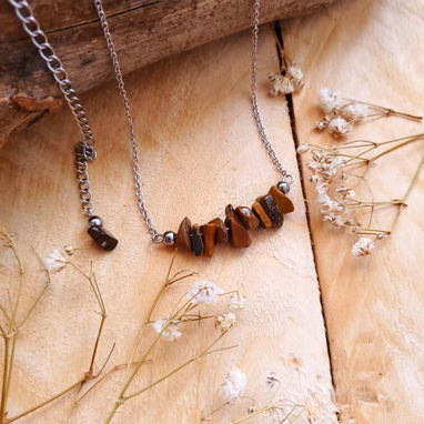 _*Cadenas Alice Bruma*_ *Materiales:* Acero inoxidable + Piedras Naturales *Precio:* 4 USD  *Disponibles en:* * _*Ojo de - 4/5