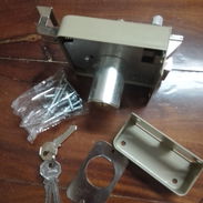 Vendo cerradura para puerta de madera - Img 55760287