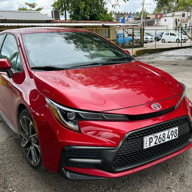 Vendo o negocio toyota corolla del 2020 pintura de fábrica - Img 103092796