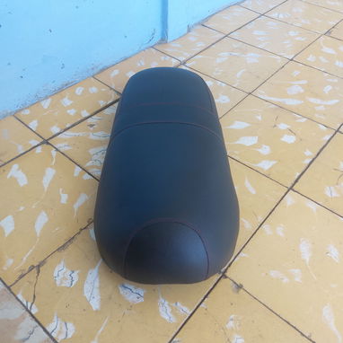 Tapicería de asientos de motos, bicimotos, triciclos, etc, - 5/5