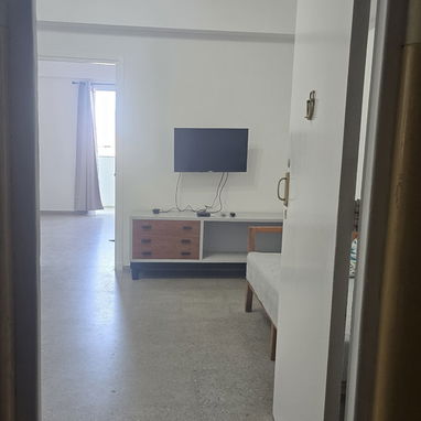 Alquiler de Larga Duración en Apartamento Edificio Super Cake, Centro Habana - Img 118796031