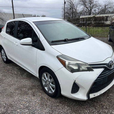 Venta de Toyota Yaris 2015 en Estados Unidos y envío a Cuba - Img 100118638