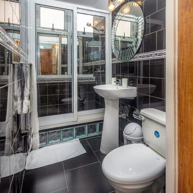 Cod.Z ✨ Apartamento de lujo en el Vedado. Capacidad 6 personas 👥+ baño privado - Img 117757396