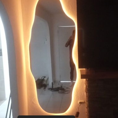 En nuestro negocio creamos espejos aéreos con luces LED neón totalmente personalizados, - Img 122607844
