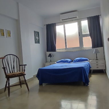 Renta lineal para estudiantes extranjeros en 23 y Malecón casi sin cortes de electricidad y con respaldo - 8/10