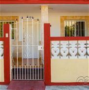 Casa económica en Varadero disponible.  Llama AK 54817102 - Img 43805683