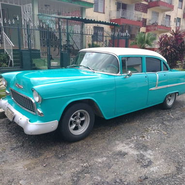 Reserve su taxi seguro , cómodo y confiable - 8/10