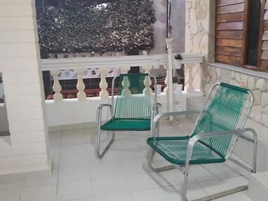 ⭐ Renta casa con piscina a 50 m del mar de 2 habitaciones, terraza, cocina en Guanabo - Img main-image-45414990