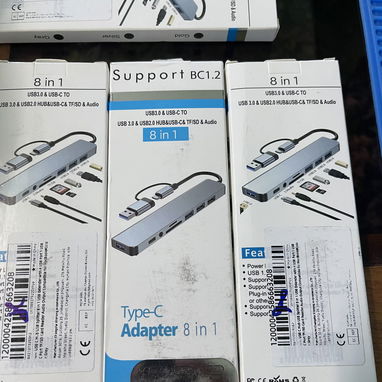 Tengo adaptador 8 en 1 para que conecte su móvil al mismo y descargue o utilice cualquier tipo de tarjeta, usb etc..!! - Img 83608571