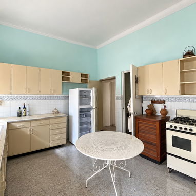 SE VENDE AMPLIA PROPIEDAD HORIZONTAL EN MIRAMAR | 318.46 m² | 6 HABITACIONES | 4 BAÑOS | CAR PORCH PARA 2 AUTOS - 10/10
