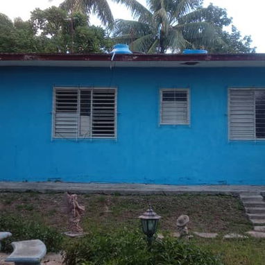 Casa Ubicada en el reparto eléctrico - Img 116510799