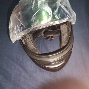 Casco certificado abatible - Img 123350569