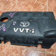 Tapa plástica de motor Toyota Yaris - Img 53805635