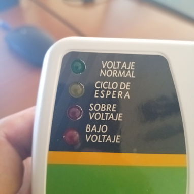 Protector de voltaje 3 puertos 110v - 2/2