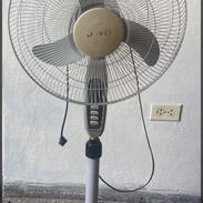 Ventilador pedestal 3 velocidades - Img 56863436