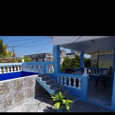 SE RENTA CASA DE 3 DORMITORIOS con PISCINA PEQUEña EN LA PLAYA DE GUANABO. 54026428 POR WHATSAPP - Img 115797399