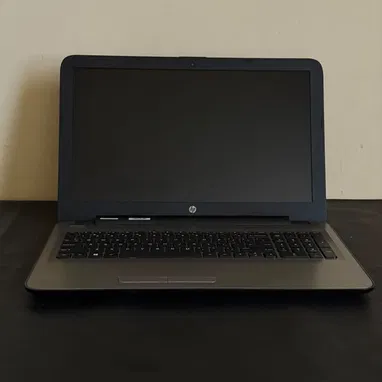Laptop HP, (Básicamente Nueva) de calidad garantizada. - 2/3