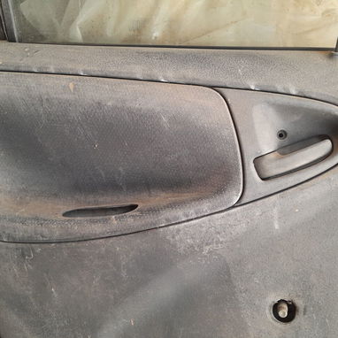 3 PUERTAS TOYOTA YARIS 2001 - Img 123698426