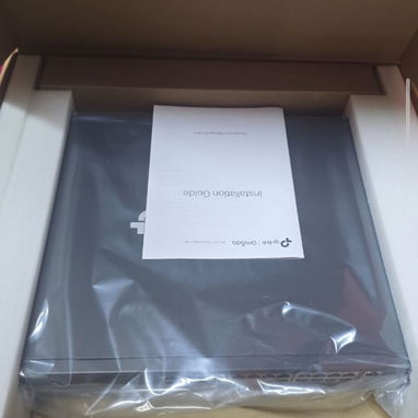 Swicth tp-link es poe,gestionable y a gigabit. 28-Port Gigabit y 2 puerto son sfp el es modelo ES228GMP.es nuevo en caja - Img 125513623