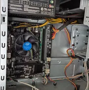 Torre de 4 ta gen con placa B-85 micro i3 4130 con 2 gb de ram,fuente thermaltake 500 w ,disco de 500 gb al 100% chasis - Img 50482201