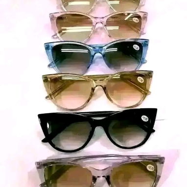 ESPEJUELOS GRADUADO Y LENTES DE CONCTATO - 3/5