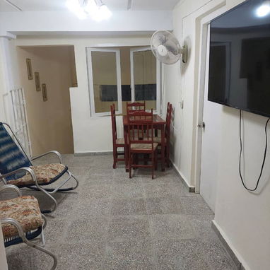 Casa en Habana Vieja 4 cuartos dos baños - 4/10