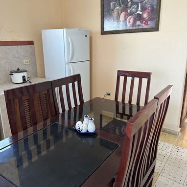 Casa en Boca de Camarioca, a 100 m de la playa. - 6/10