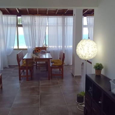 Rebaja!! Oportunidad de inversión frente al Mar en Guanabo - 6/9