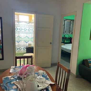 Venta de acogedor apartamento en 10 de octubre. - 4/10
