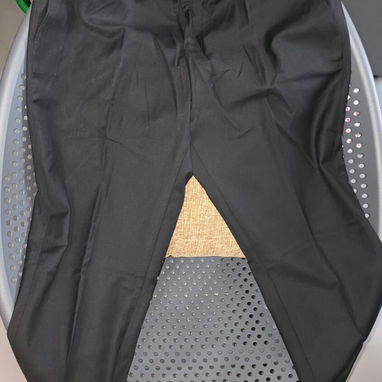 Traje de Hombre XL. Trae todo menos la camisa. 15 mil cup nuevo. 53614857 vedado mensajería adicional si desea - Img 116806016