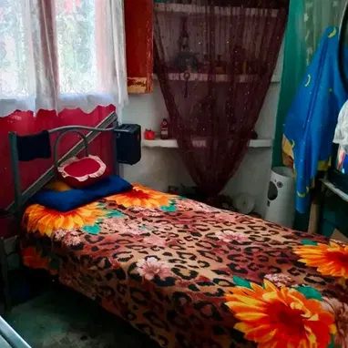 Casa independiente de tres cuartos en Lawton .12000 totalmente amueblado y equipada y 8500 vacía - 6/8