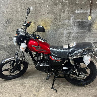 MOTO SUZUKI GN125F - 3/4