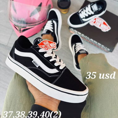 VANS,JORDAN,ADIDAS,NIKE,NEW BALANCE - 8/8