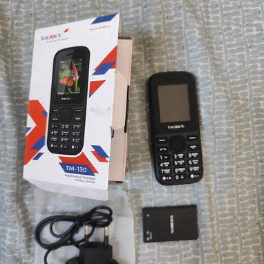 Teléfono celular básico de teclas TEXET - Img 122943101
