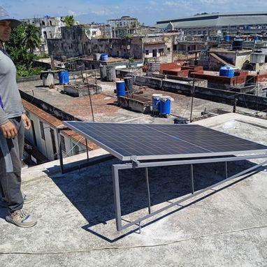 Fabricación y Montaje de estructuras metálicas para paneles solares - 4/5