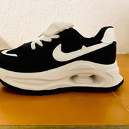 Tenis de mujer - Img 57796969